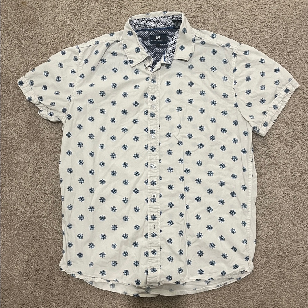 White and Blue Patterned Short Sleeve Shirt